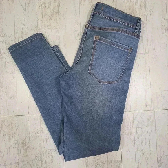 Free People Cropped Skinny Jeans - Picture 3 of 5